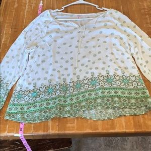 Women’s blouse size M, In good condition